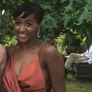 Meet your Posher, Desiree